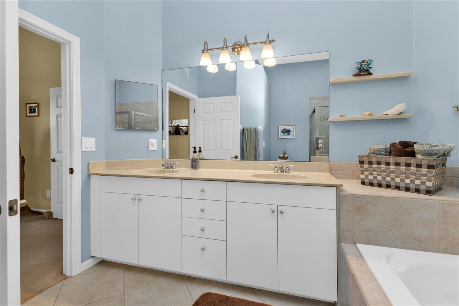 Image 26 of 62 For 3353 Grand Vista Court 203