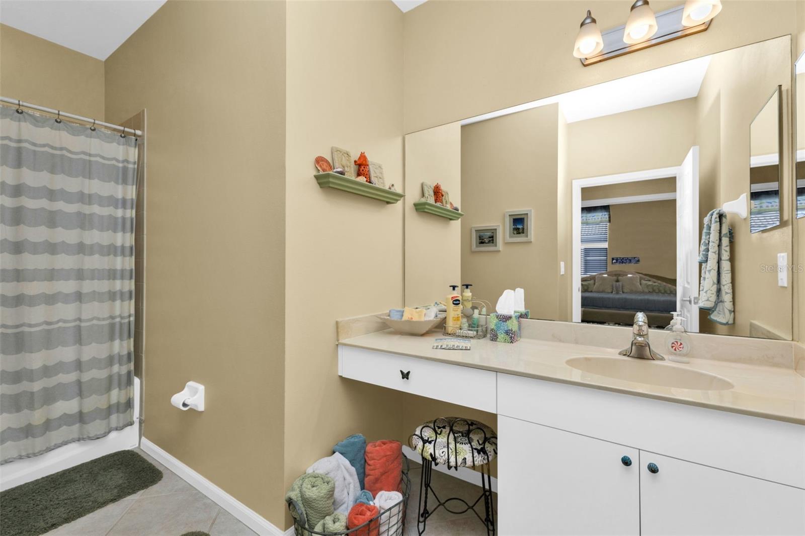 Image 30 of 62 For 3353 Grand Vista Court 203