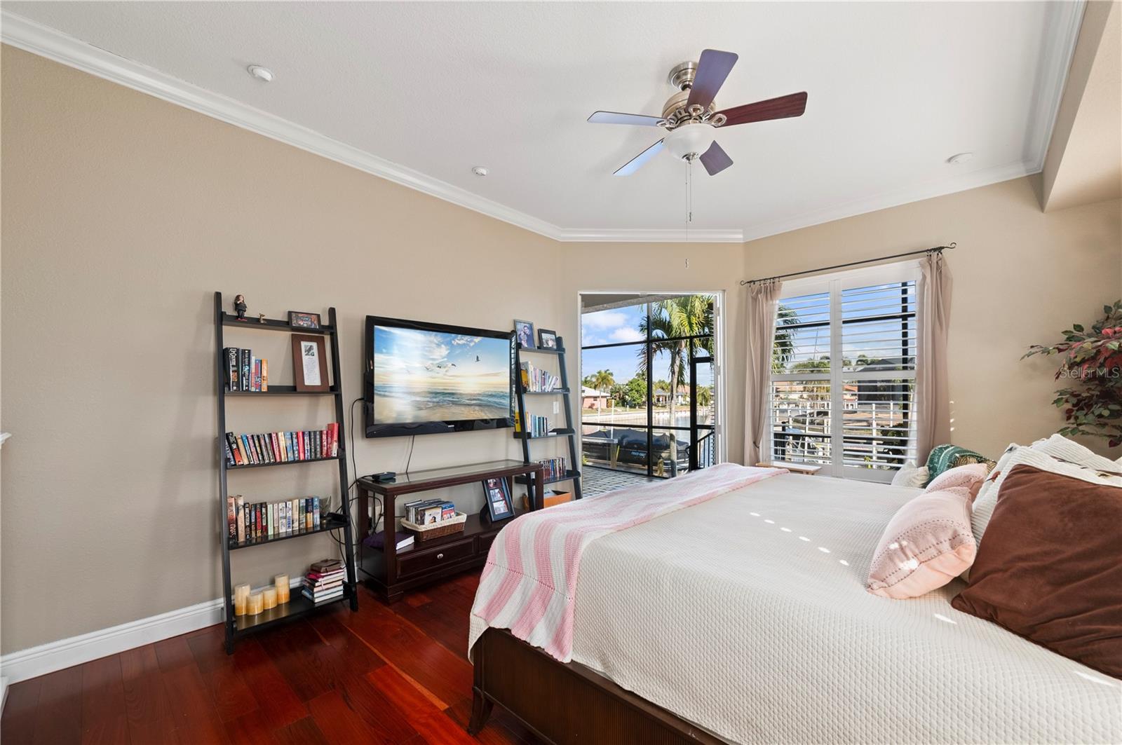 Image 38 of 80 For 48 Colony Point Drive