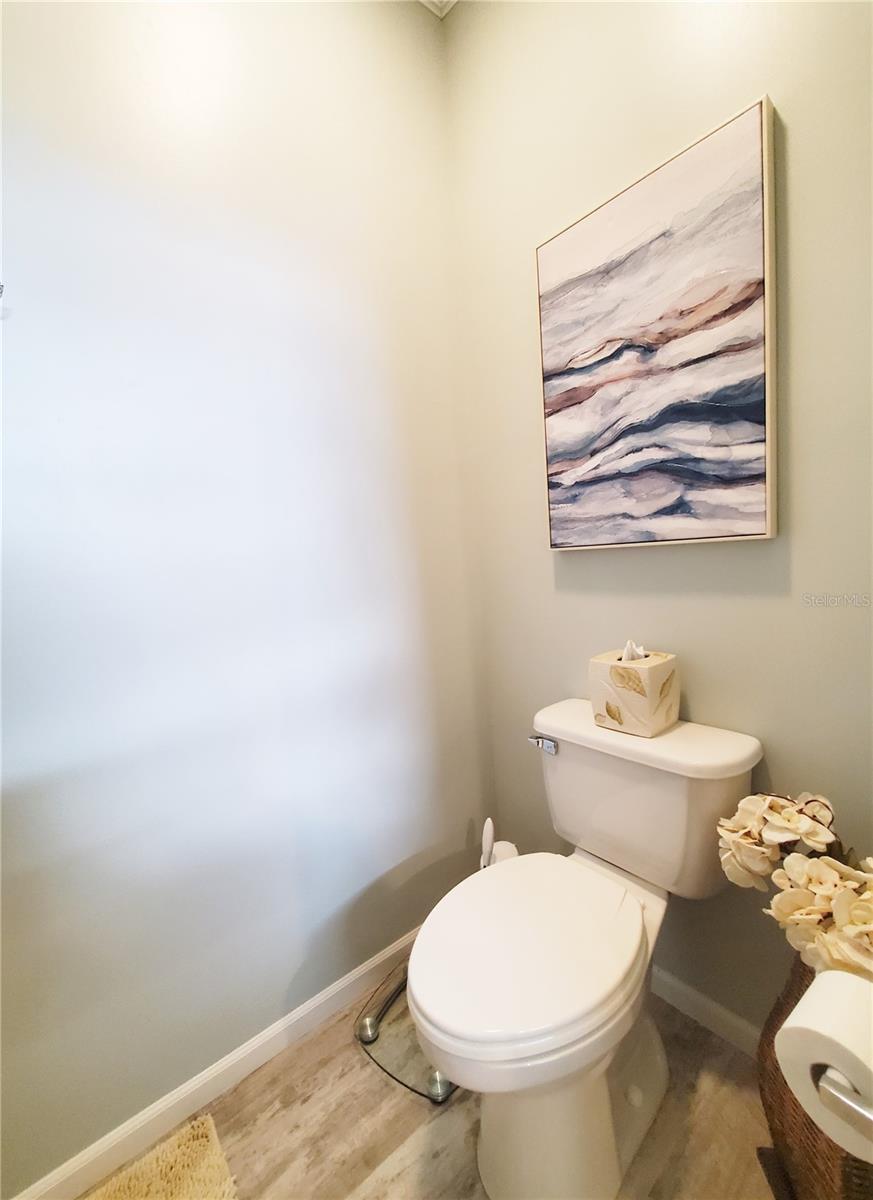 Image 20 of 20 For 701 Aqui Esta  156