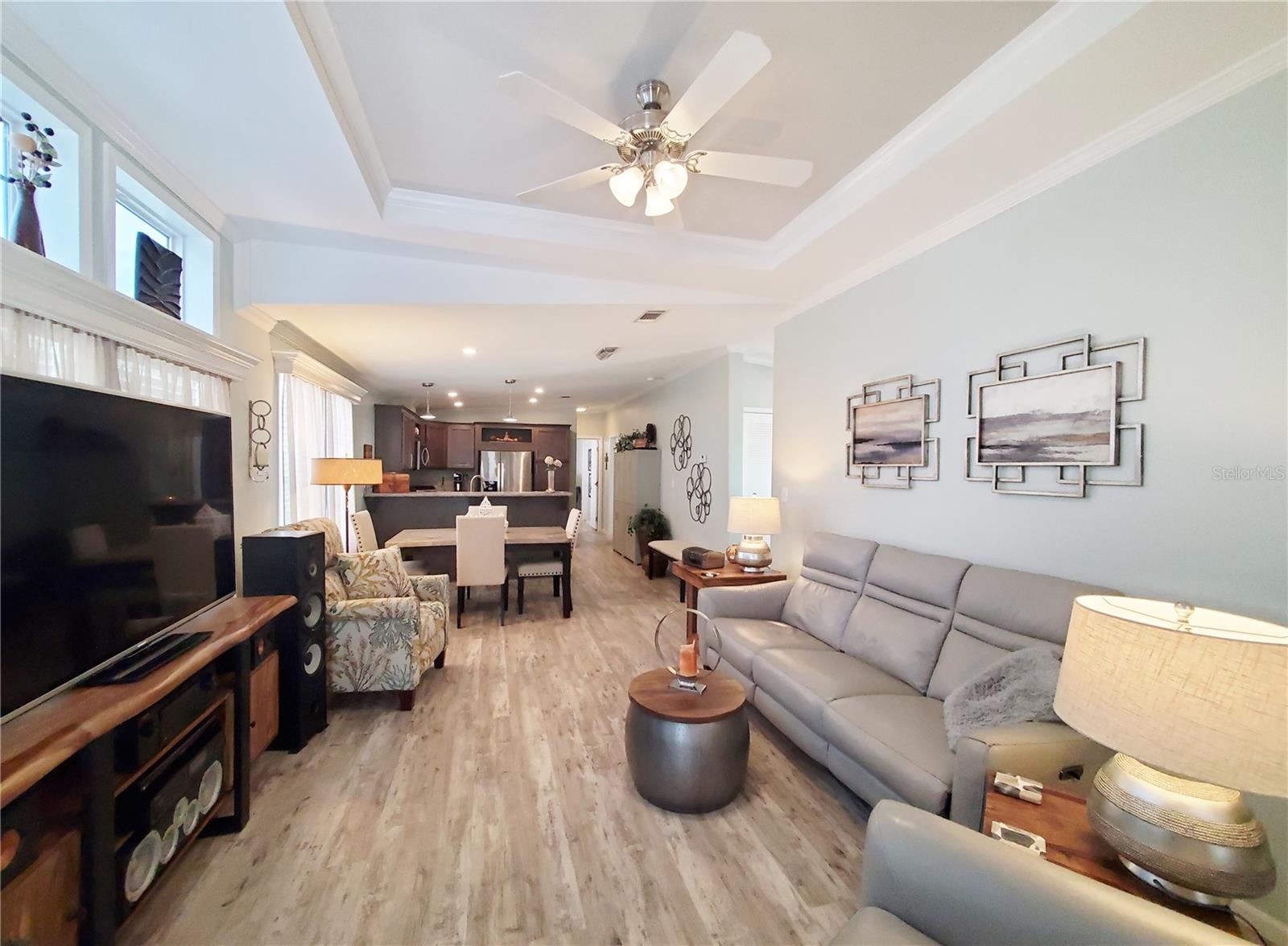 Image 6 of 20 For 701 Aqui Esta  156