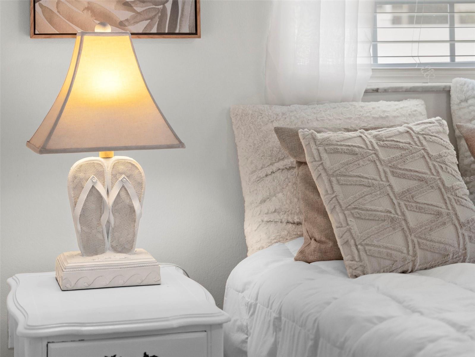 Image 28 of 49 For 1191 Manor Road