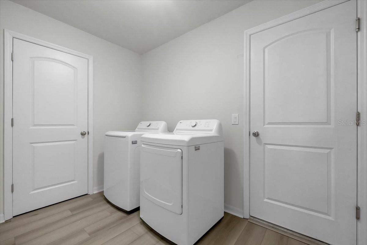 Image 38 of 53 For 18266 Minorea Lane