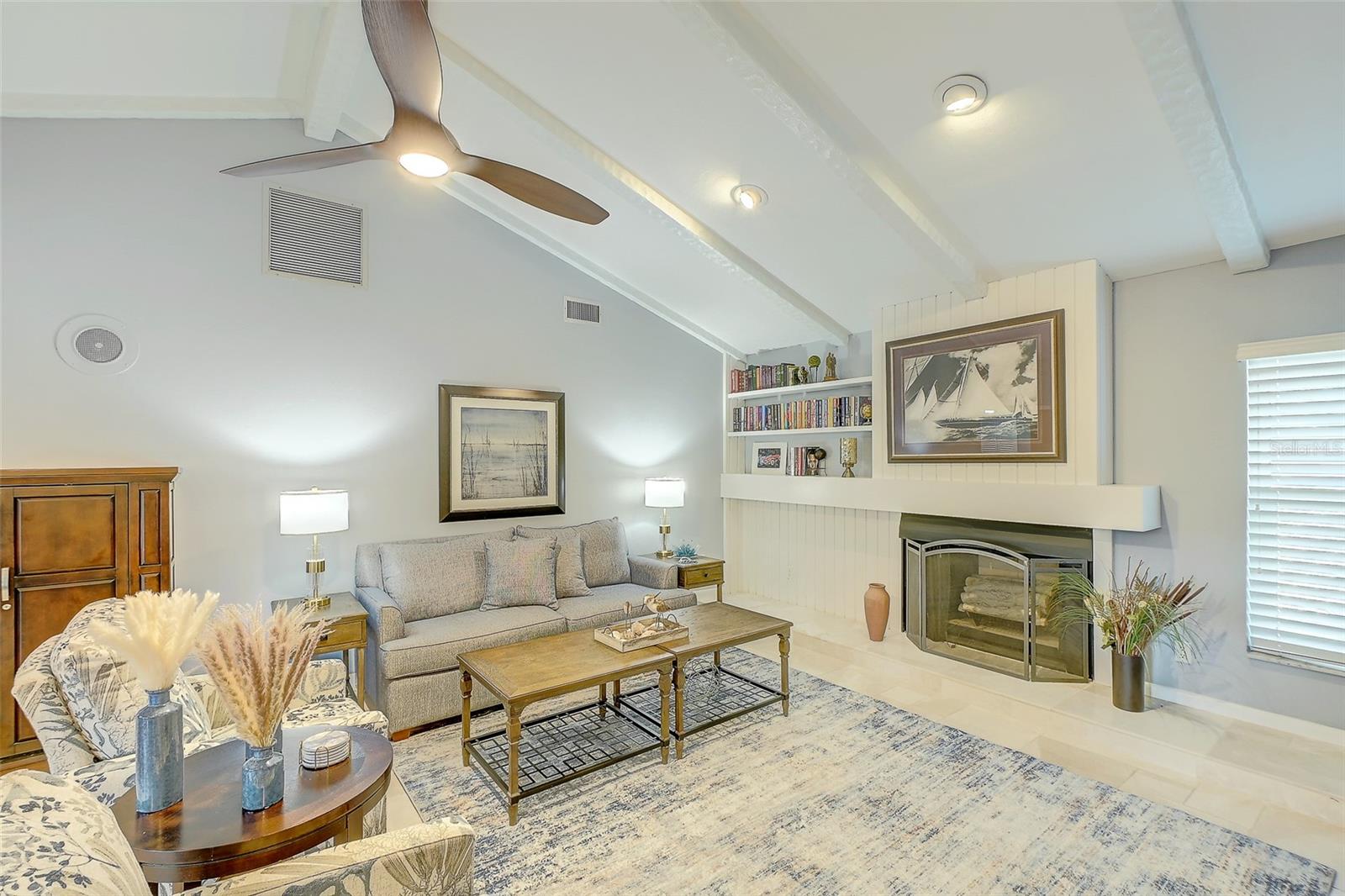 Image 26 of 53 For 5345 Shalley Circle W