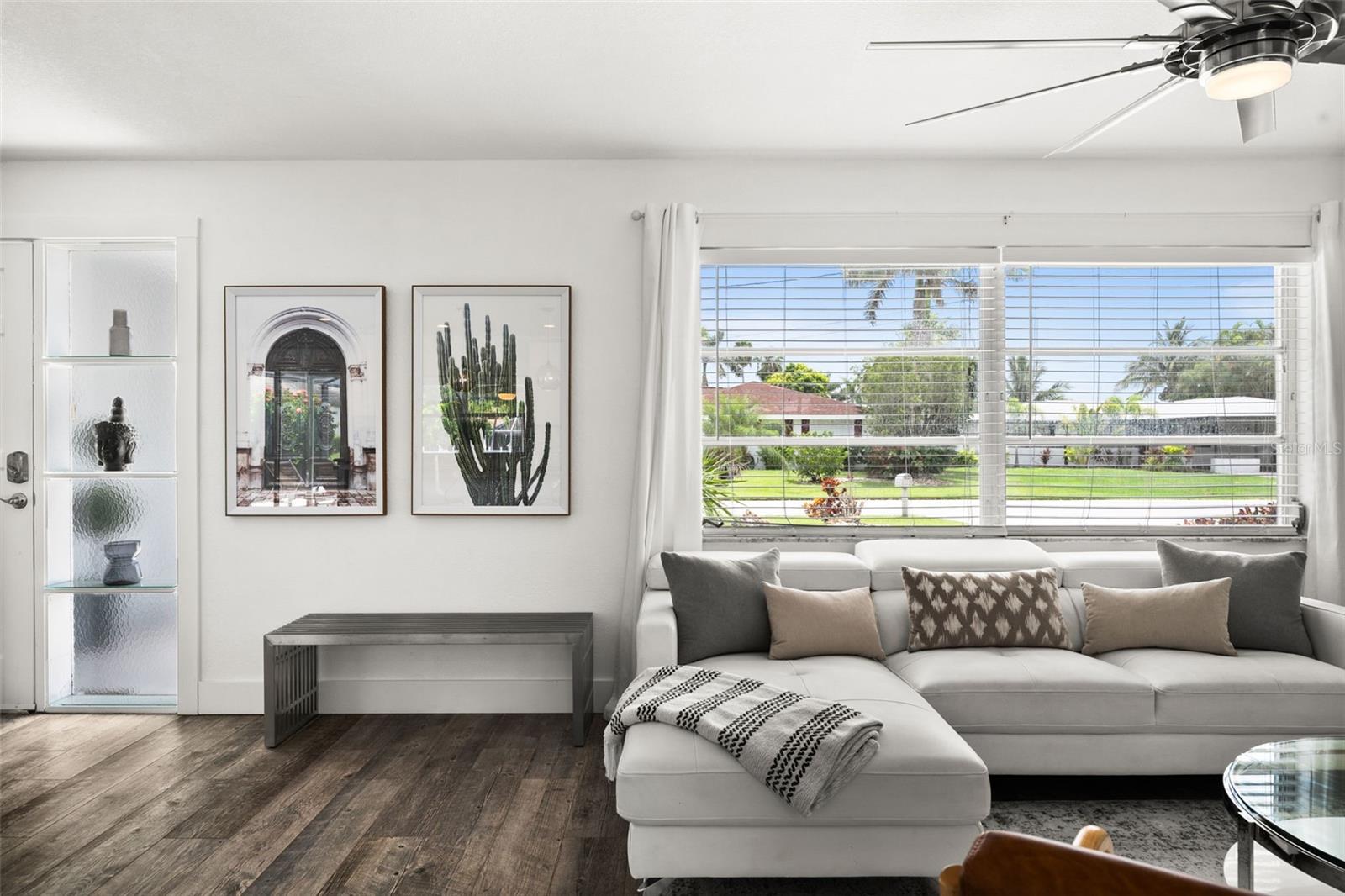 Image 15 of 49 For 5122 3rd Avenue