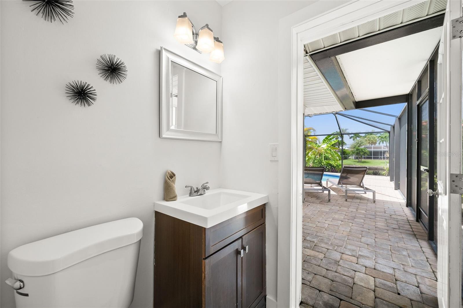 Image 22 of 49 For 5122 3rd Avenue