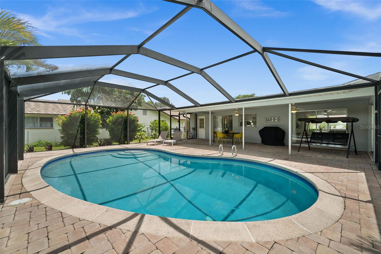 Image 24 of 49 For 5122 3rd Avenue