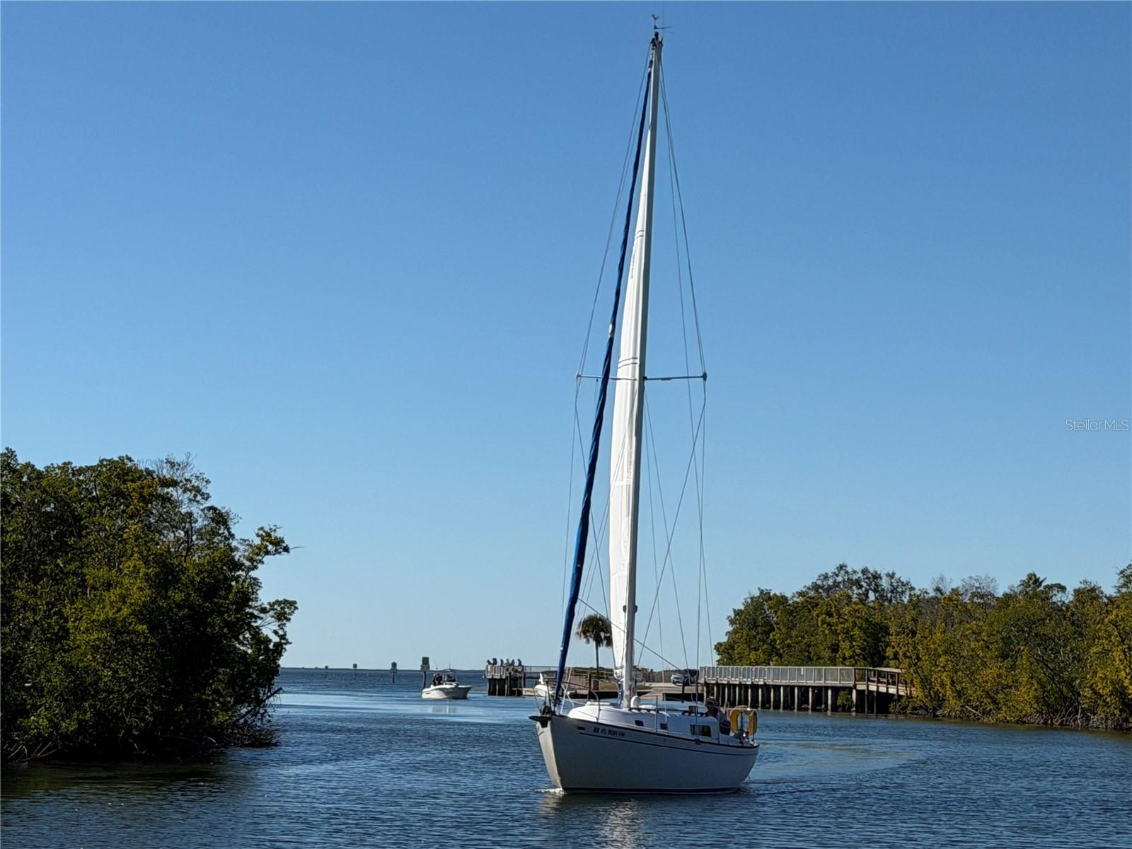 Image 19 of 78 For 3333 Sunset Key Circle 204