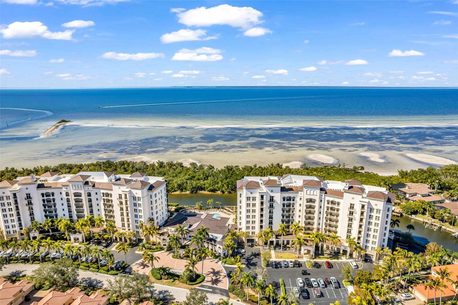 Image 21 of 78 For 3333 Sunset Key Circle 204