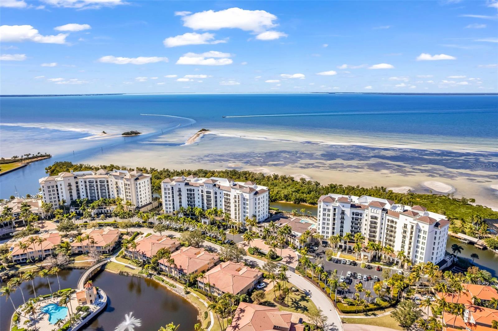 Image 44 of 78 For 3333 Sunset Key Circle 204