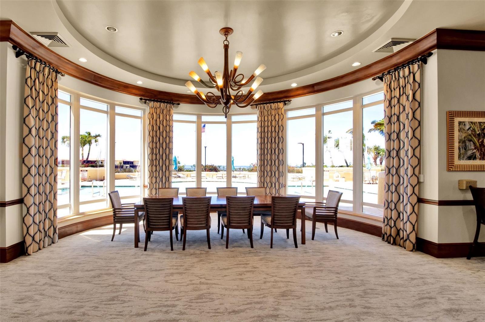 Image 64 of 78 For 3333 Sunset Key Circle 204