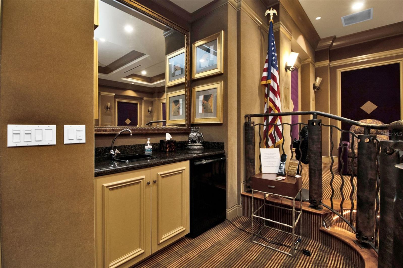 Image 70 of 78 For 3333 Sunset Key Circle 204