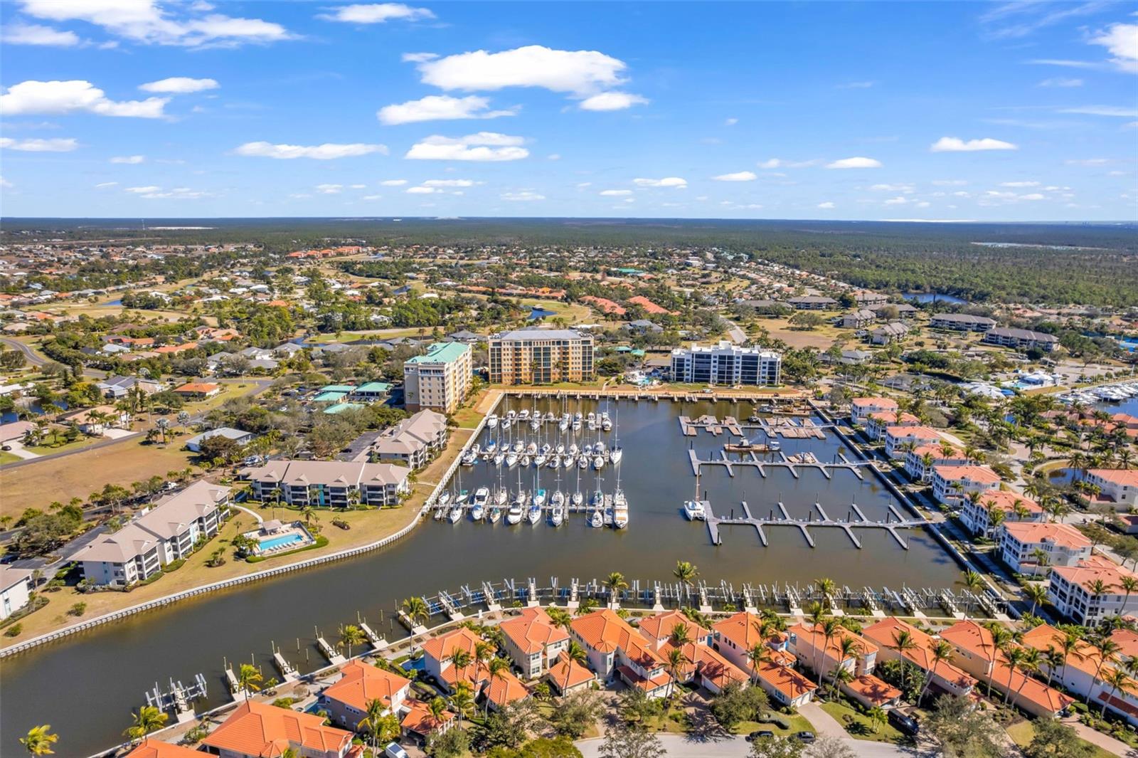 Image 8 of 78 For 3333 Sunset Key Circle 204