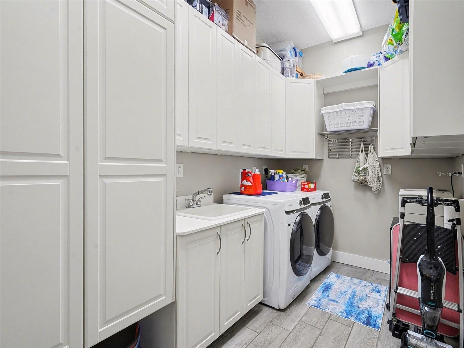 Image 31 of 36 For 306 Calendar Street