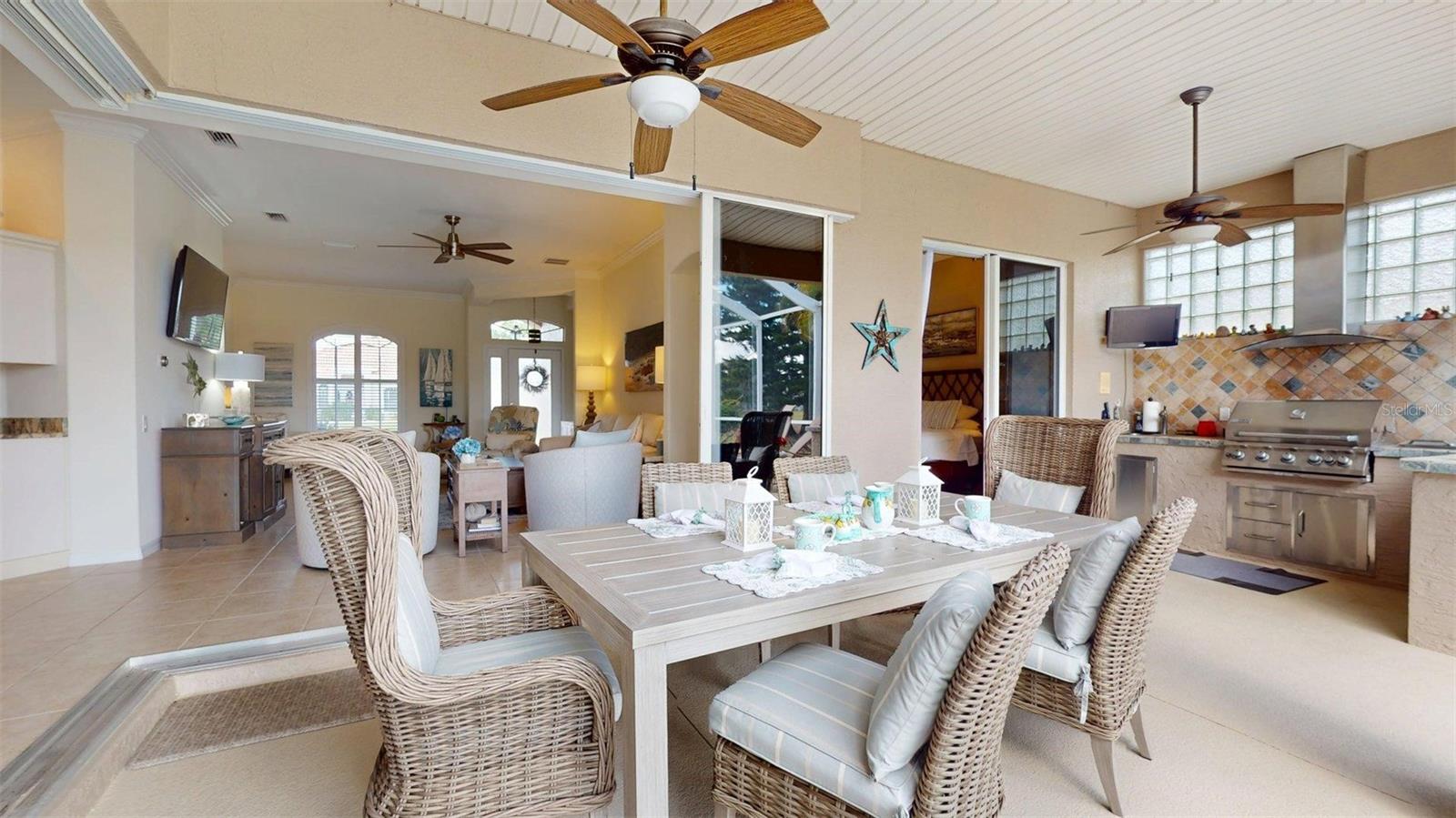 Image 22 of 51 For 2450 Silver Palm Road