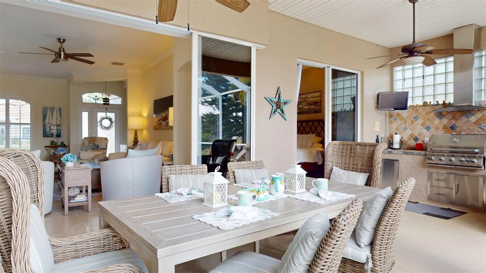 Image 24 of 51 For 2450 Silver Palm Road