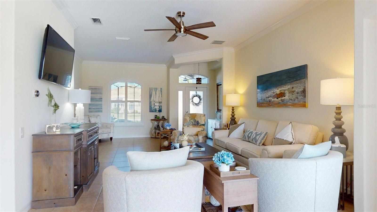 Image 8 of 51 For 2450 Silver Palm Road