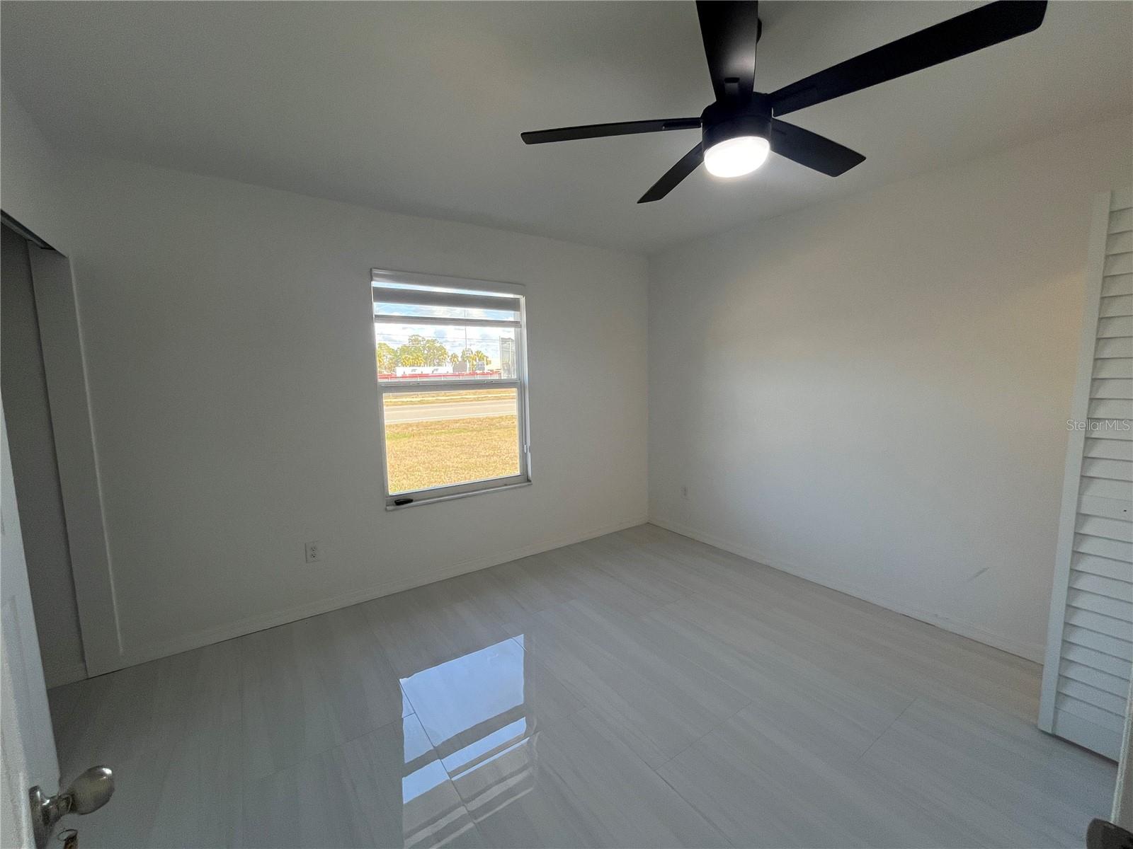 Image 14 of 18 For 18113 Cochran Boulevard