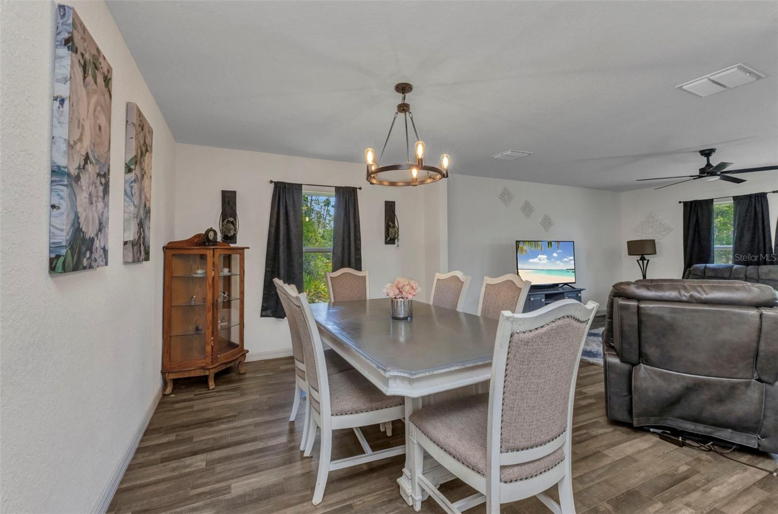 Image 12 of 58 For 3799 Laredo Avenue