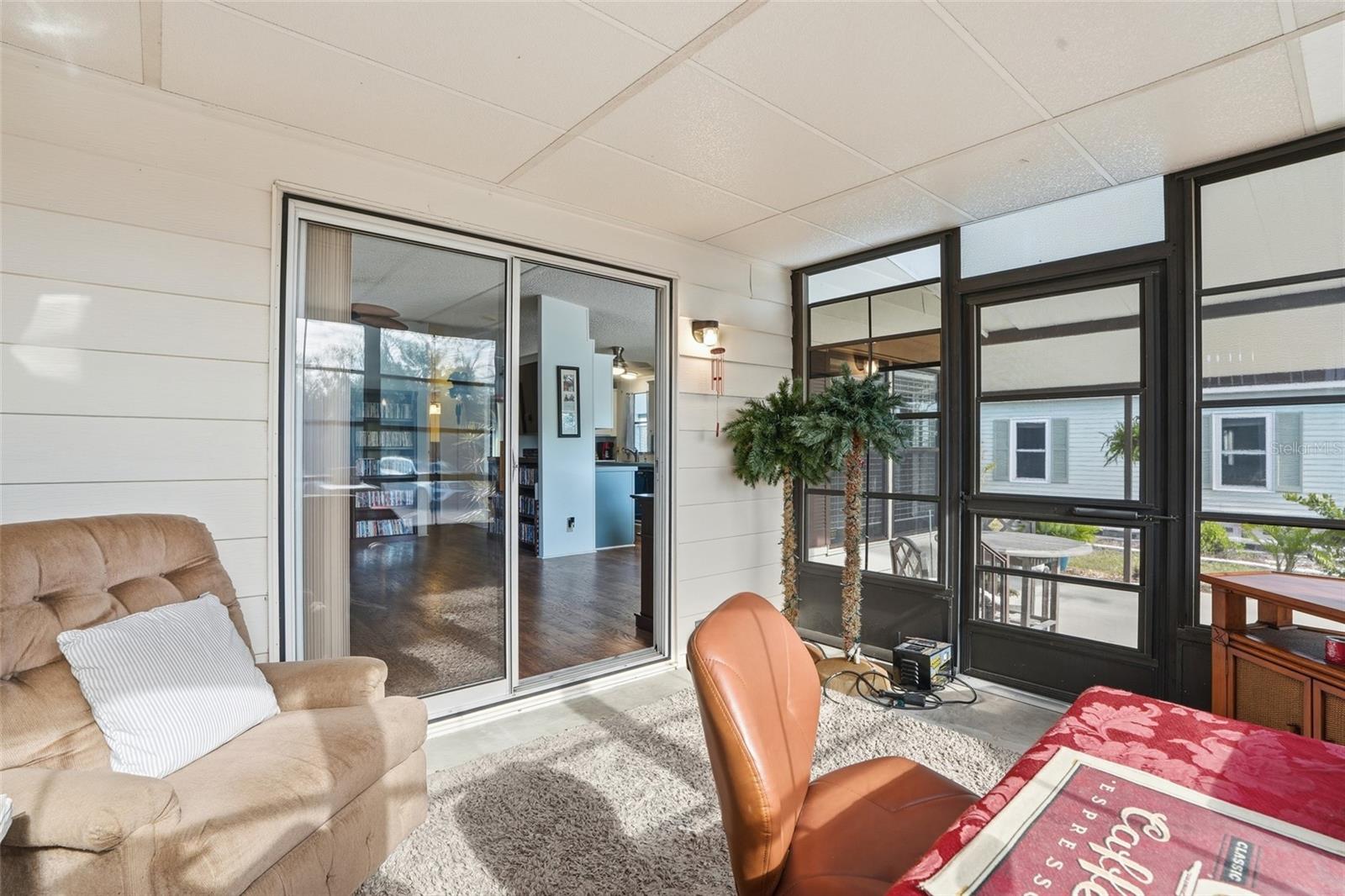 Image 20 of 41 For 763 Lakeside Drive