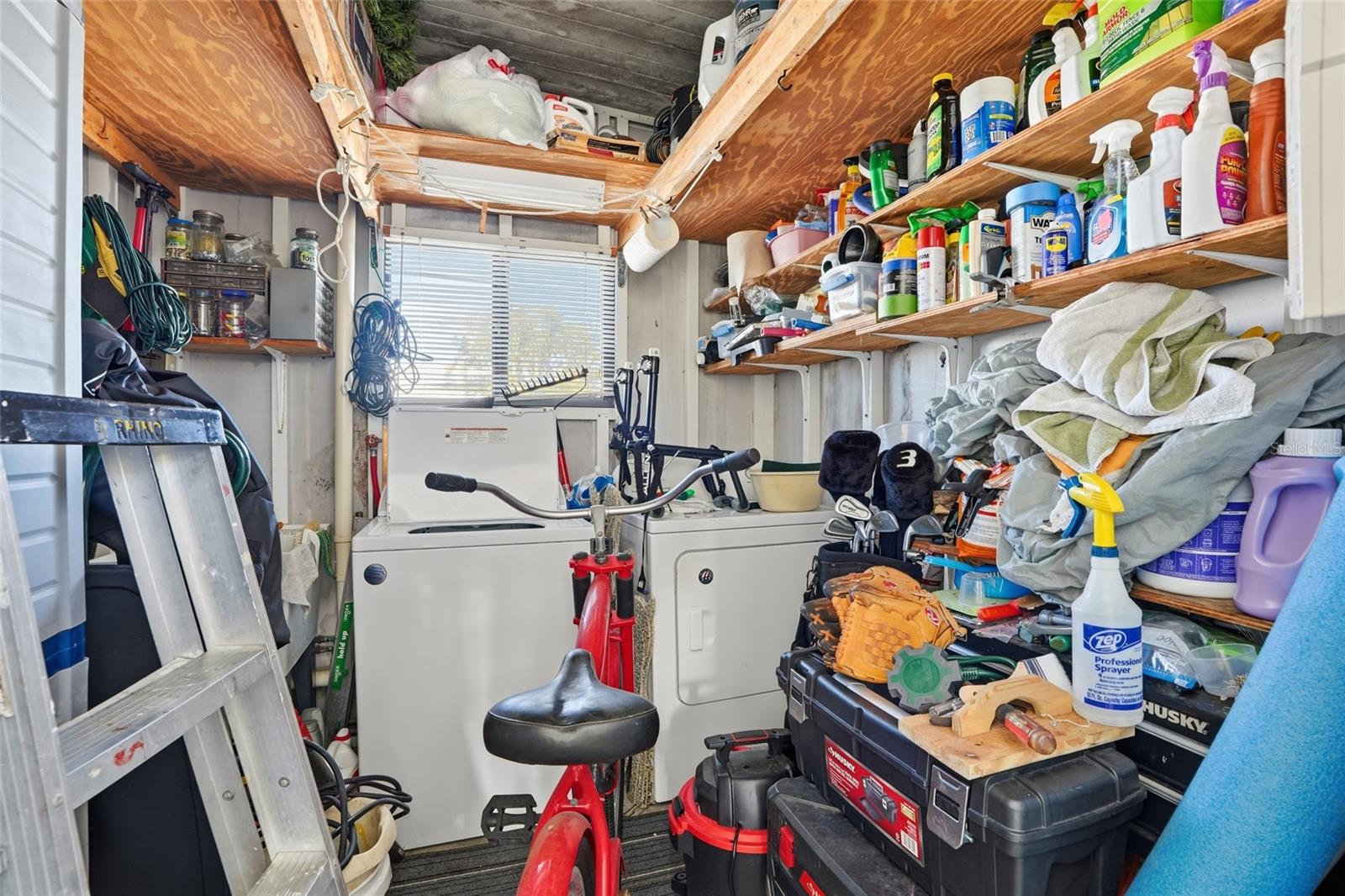 Image 22 of 41 For 763 Lakeside Drive