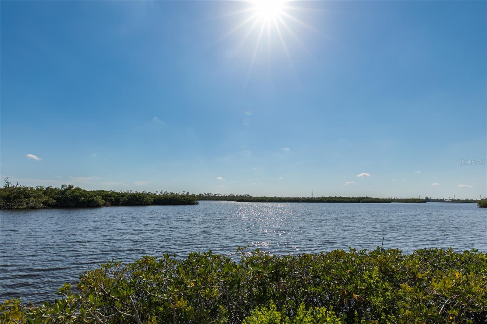 Image 38 of 41 For 763 Lakeside Drive