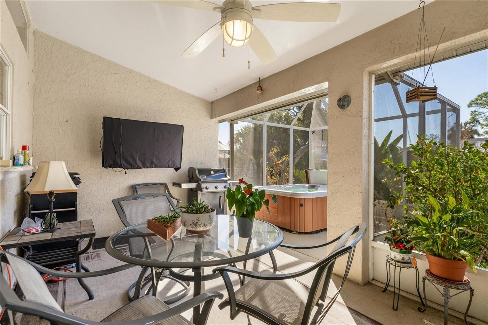 Image 25 of 43 For 4397 Mulgrave Avenue