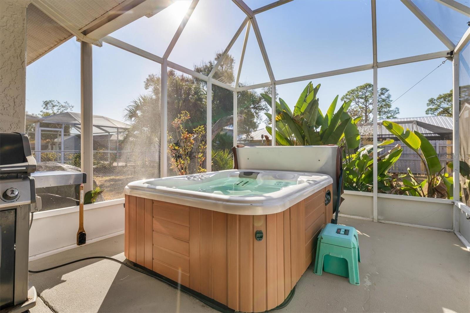 Image 3 of 43 For 4397 Mulgrave Avenue