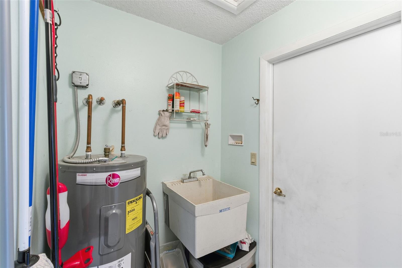 Image 38 of 47 For 1437 Rommel Street