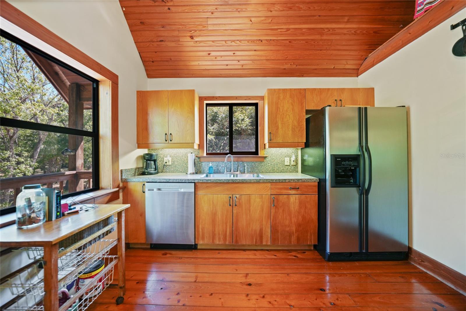 Image 5 of 74 For 5722 Tram Line Road