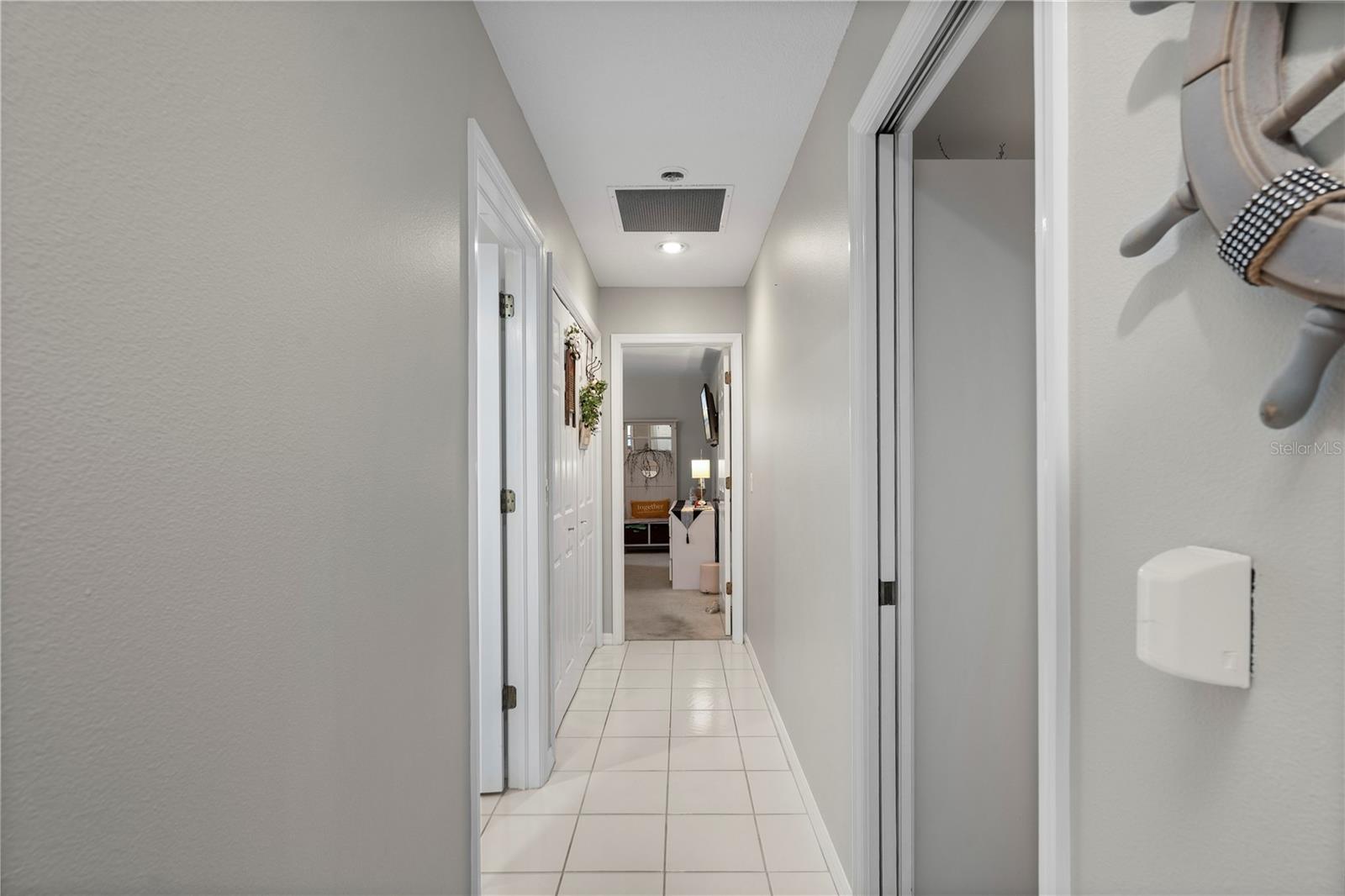 Image 32 of 50 For 11365 Essex Drive