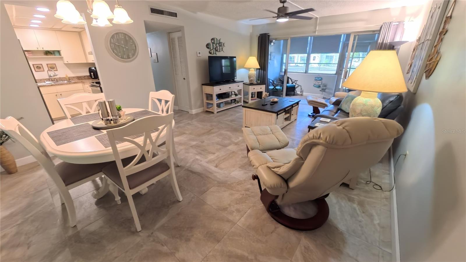 Image 13 of 43 For 2437 Harbor Boulevard 108