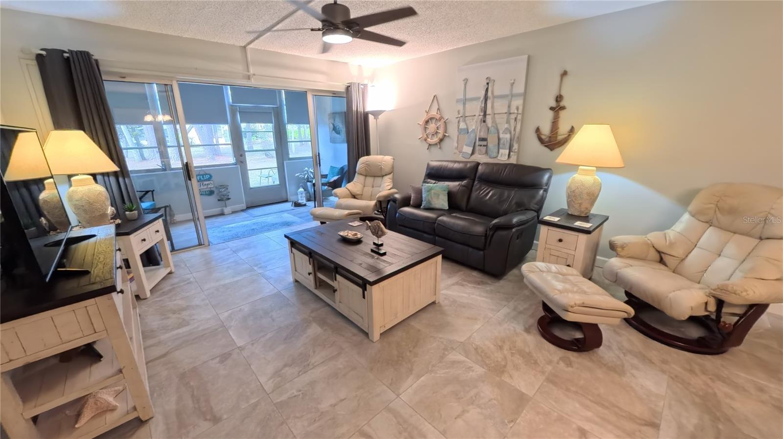 Image 17 of 43 For 2437 Harbor Boulevard 108