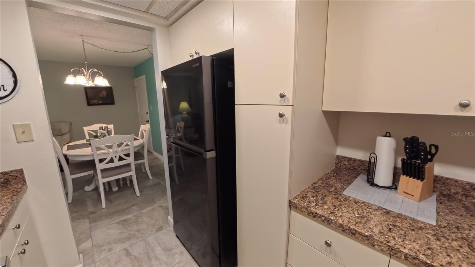 Image 20 of 43 For 2437 Harbor Boulevard 108