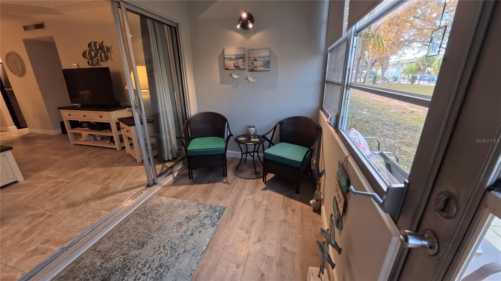 Image 24 of 43 For 2437 Harbor Boulevard 108