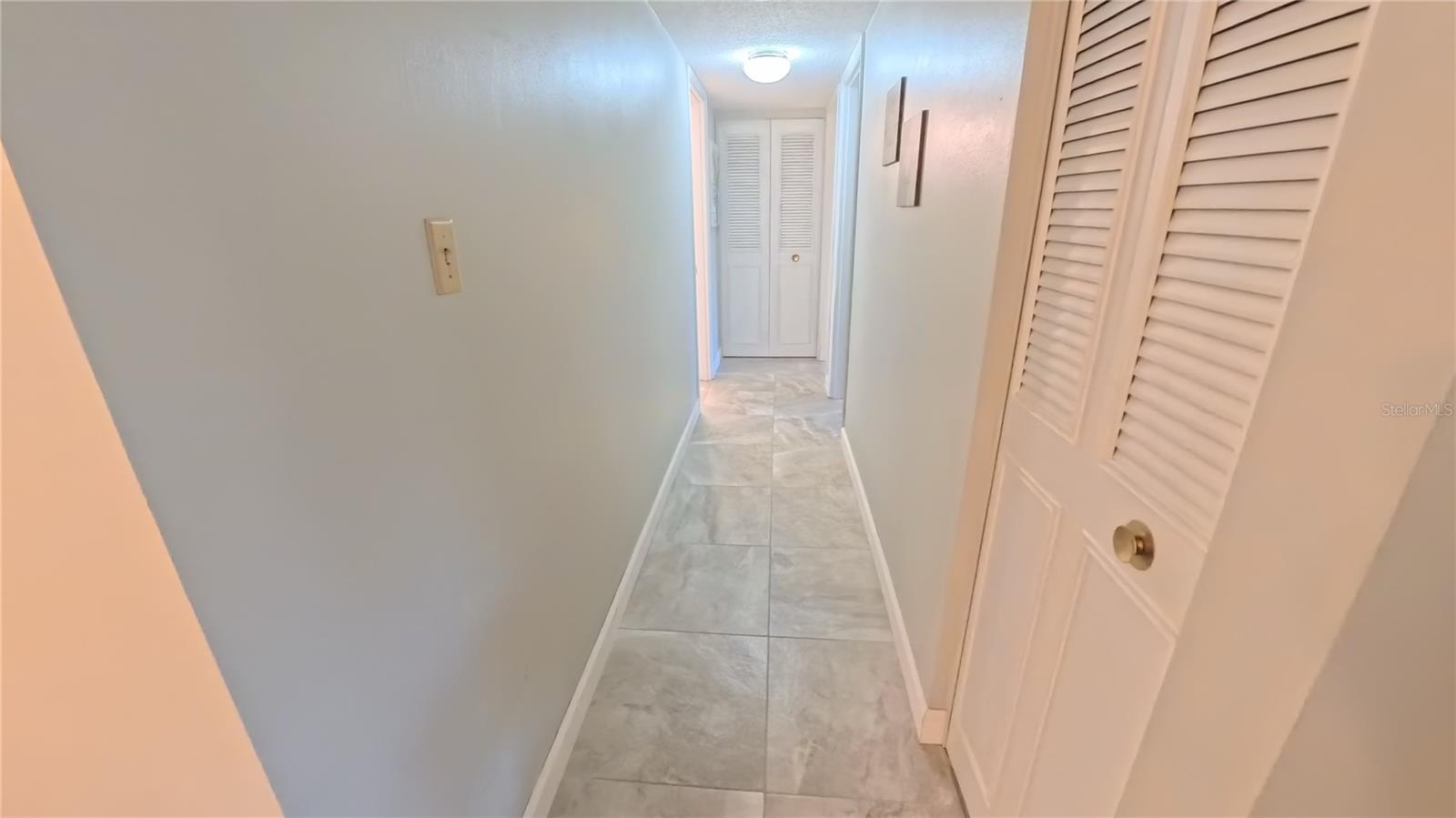 Image 29 of 43 For 2437 Harbor Boulevard 108