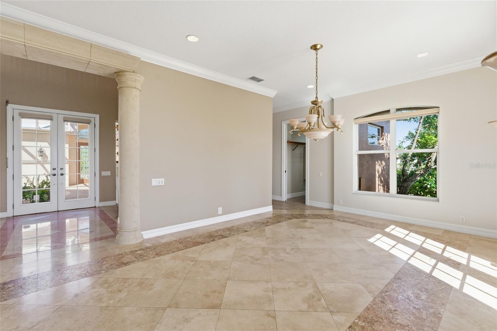 Image 14 of 69 For 3324 Antigua Drive