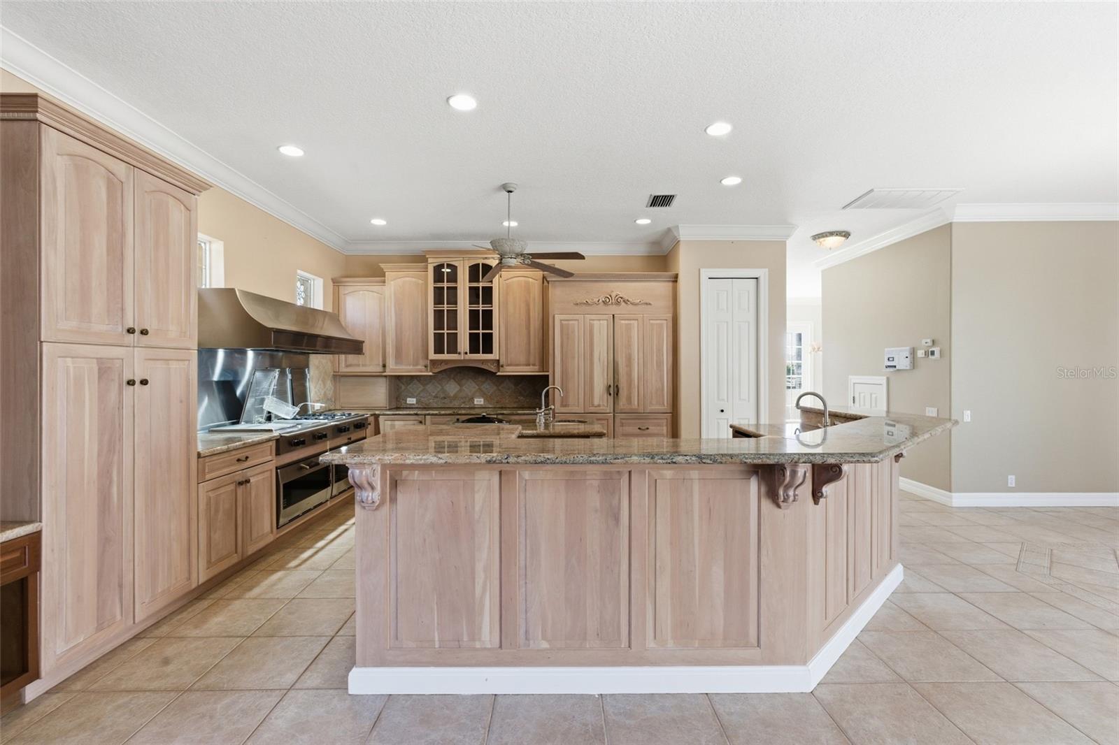 Image 2 of 69 For 3324 Antigua Drive