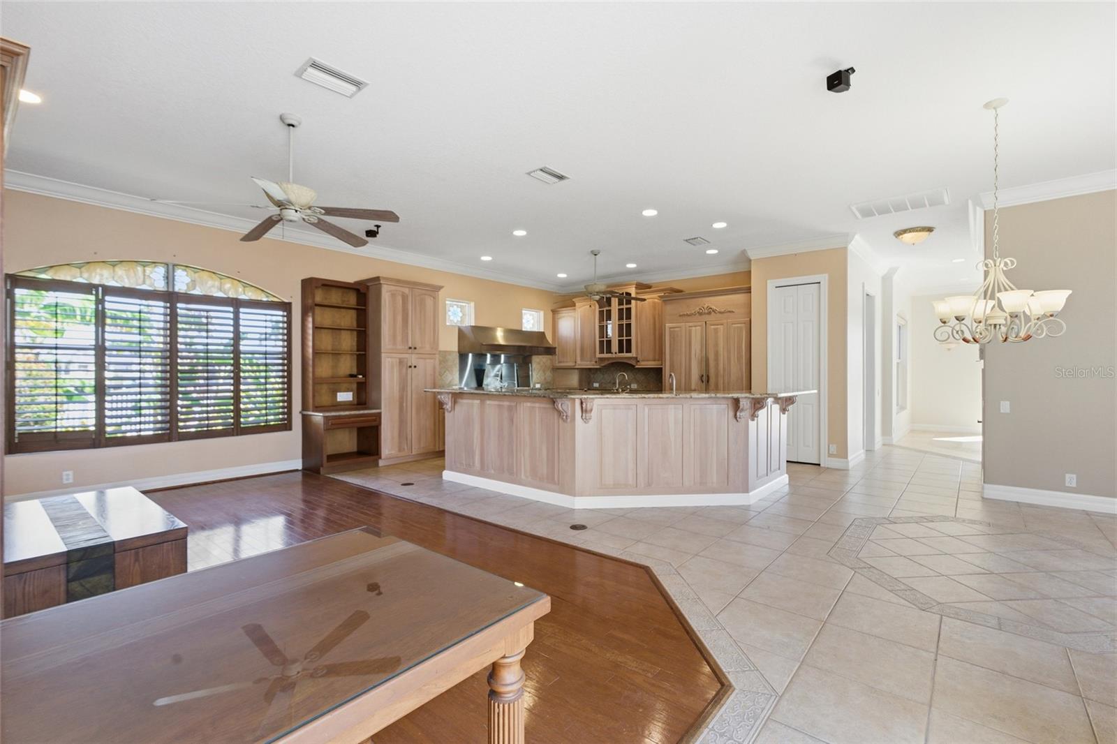 Image 26 of 69 For 3324 Antigua Drive