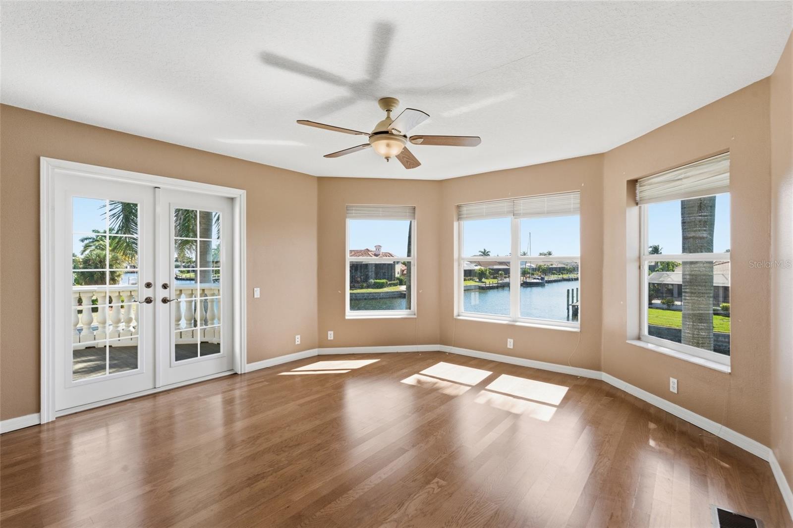 Image 52 of 69 For 3324 Antigua Drive