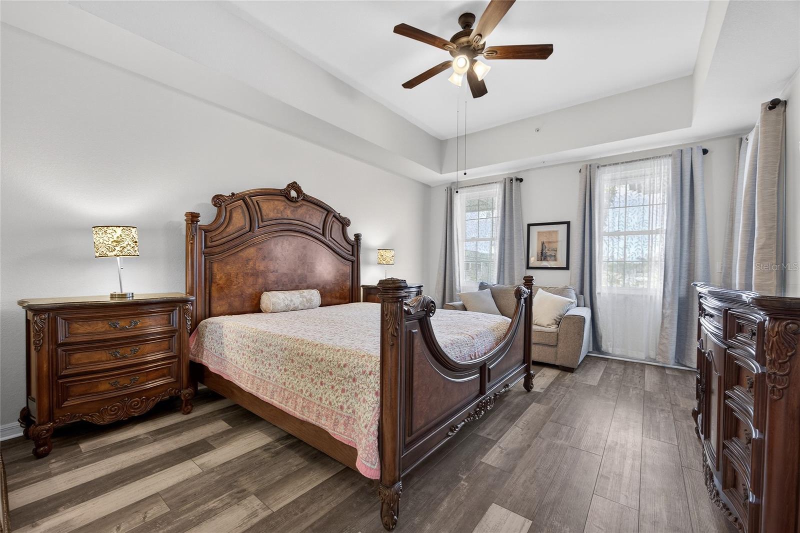 Image 14 of 53 For 5115 Melbourne Street A303