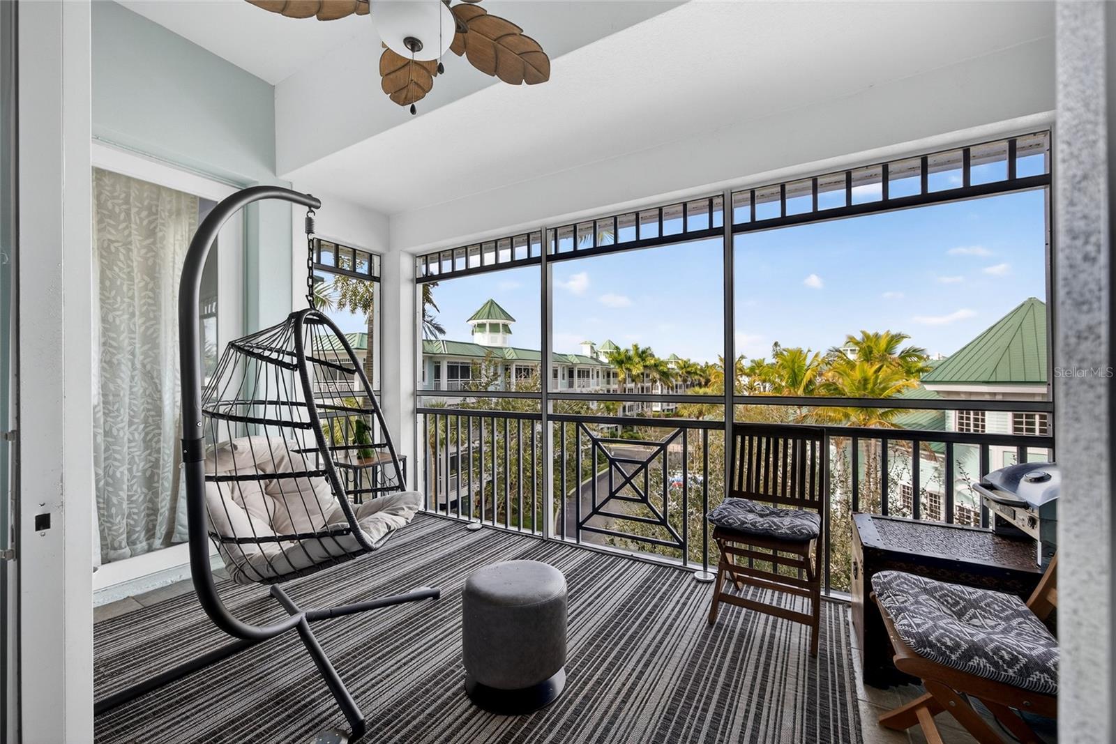 Image 22 of 53 For 5115 Melbourne Street A303