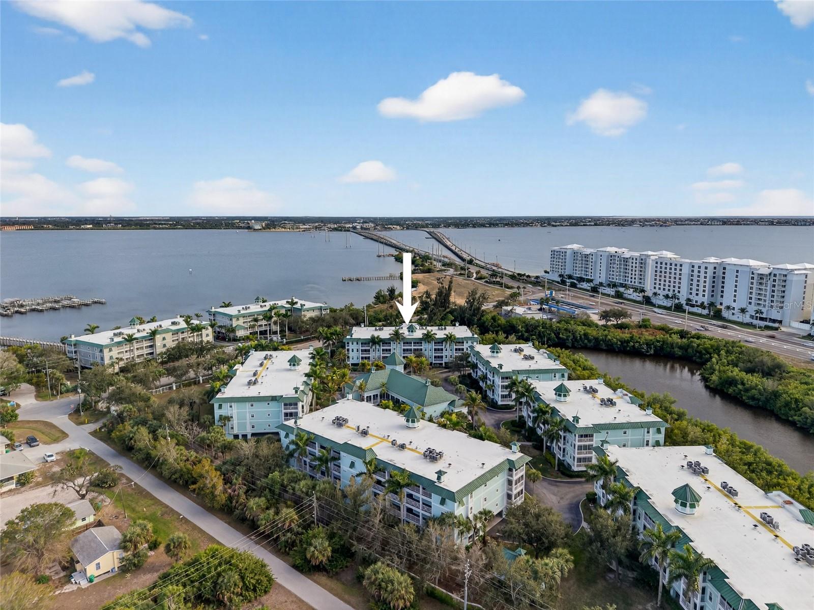 Image 27 of 53 For 5115 Melbourne Street A303