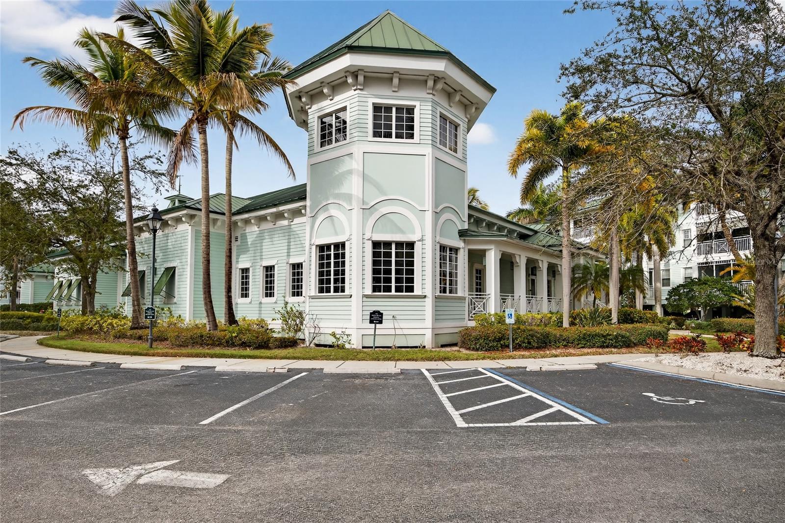 Image 34 of 53 For 5115 Melbourne Street A303