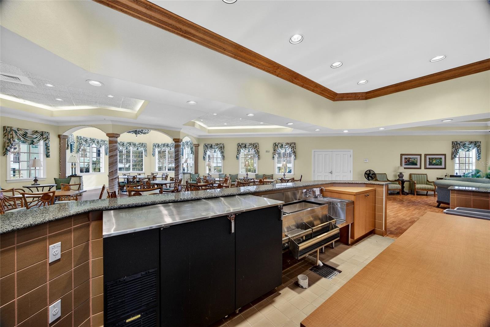 Image 43 of 53 For 5115 Melbourne Street A303