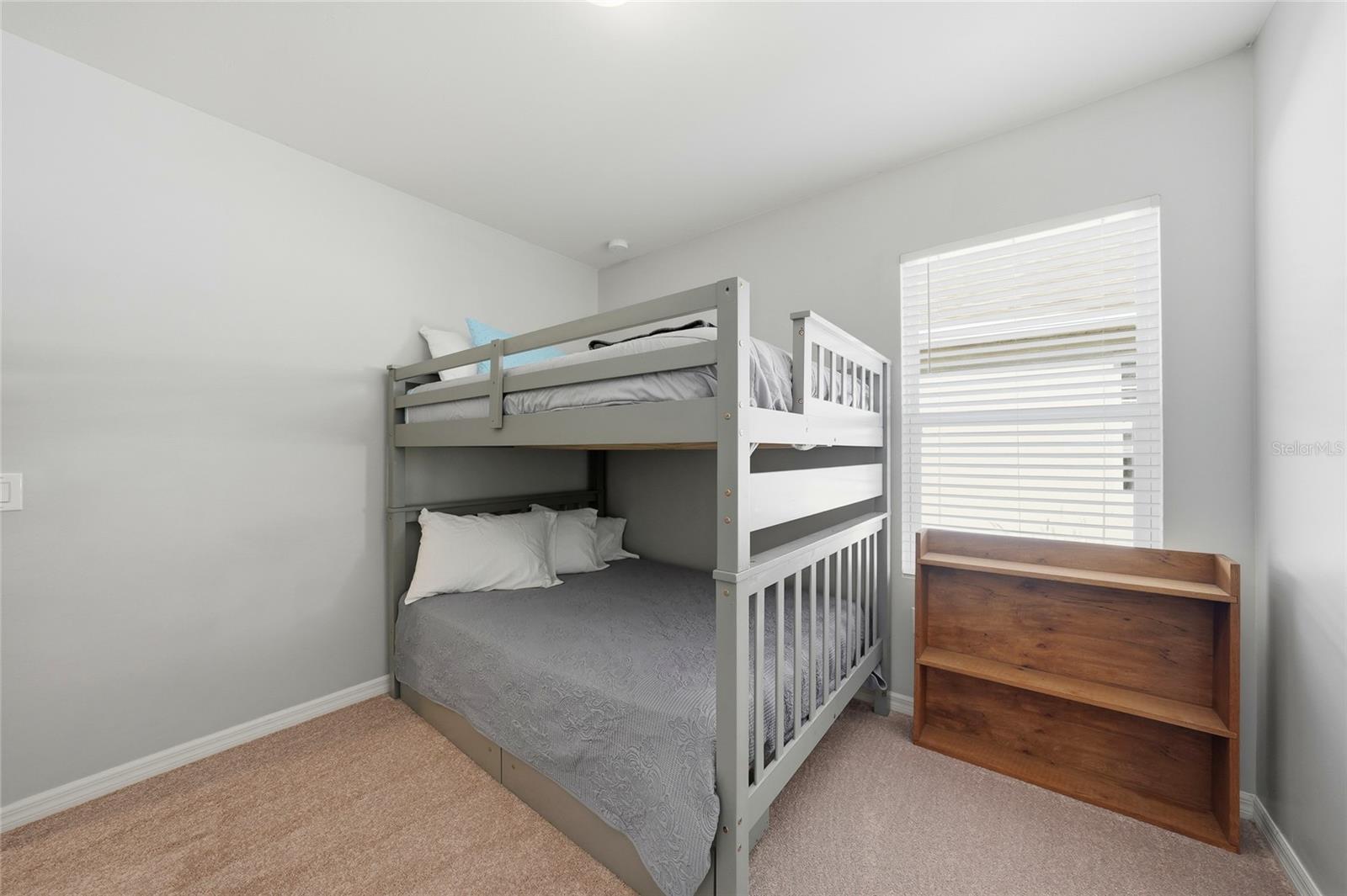 Image 25 of 53 For 27980 Arrowhead Circle