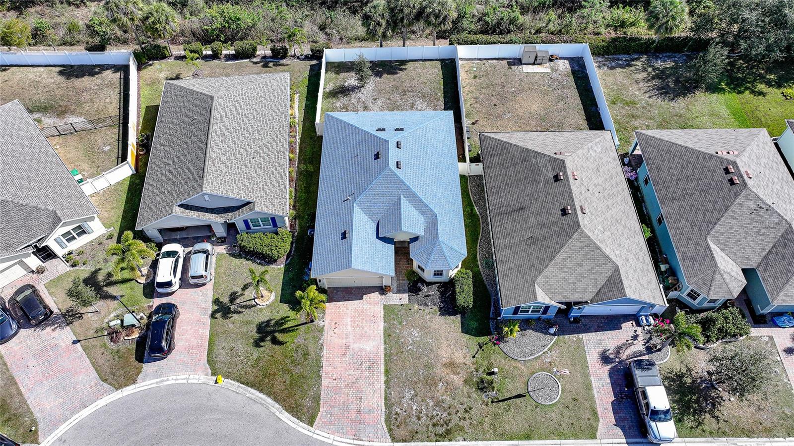 Image 33 of 53 For 27980 Arrowhead Circle