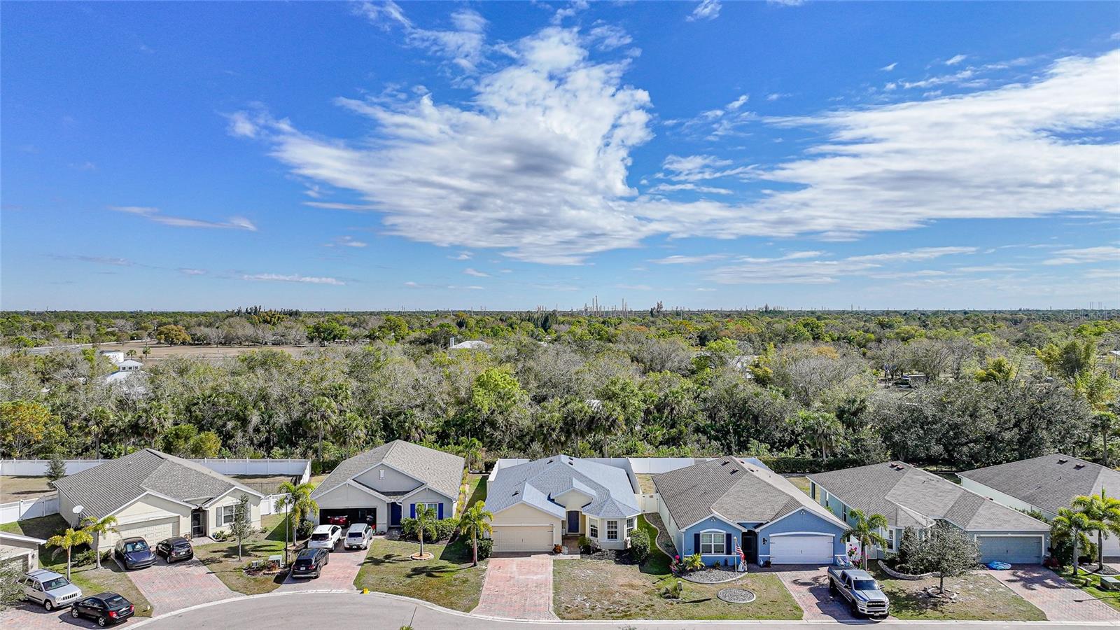 Image 36 of 53 For 27980 Arrowhead Circle