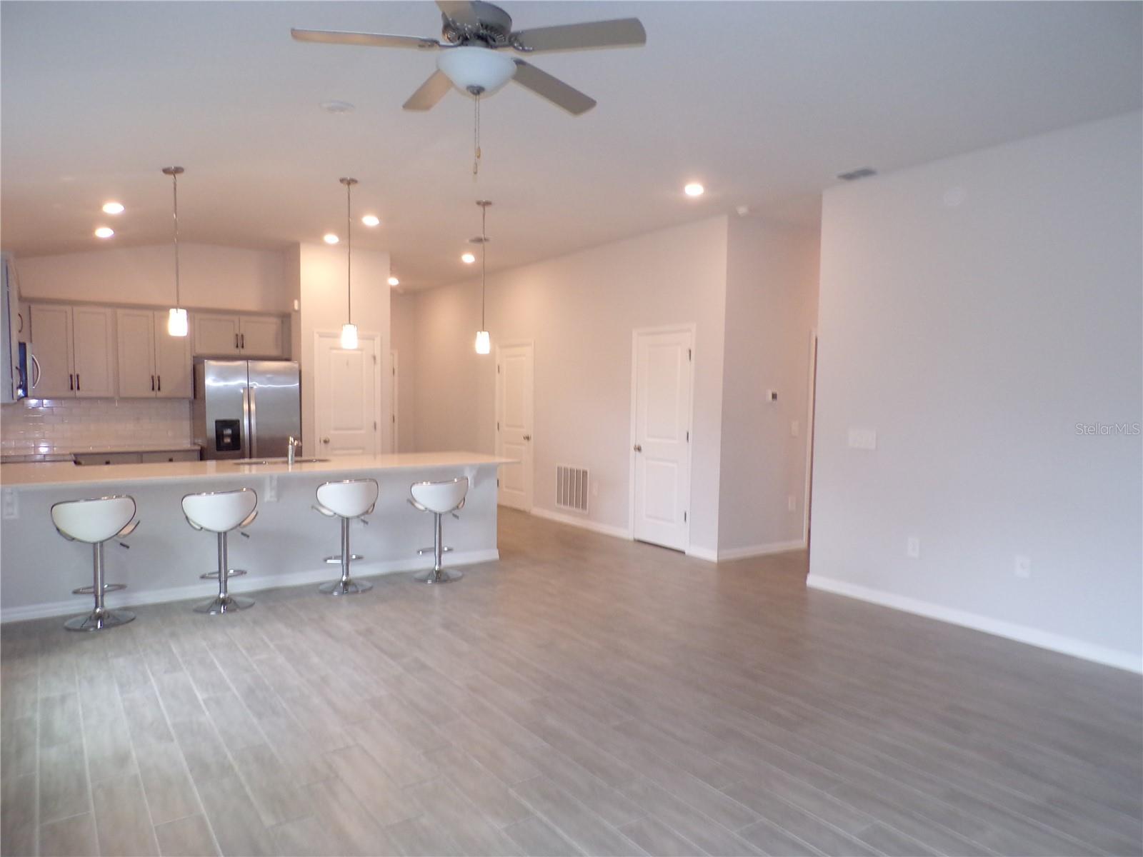 Image 12 of 34 For 25442 Colon Drive