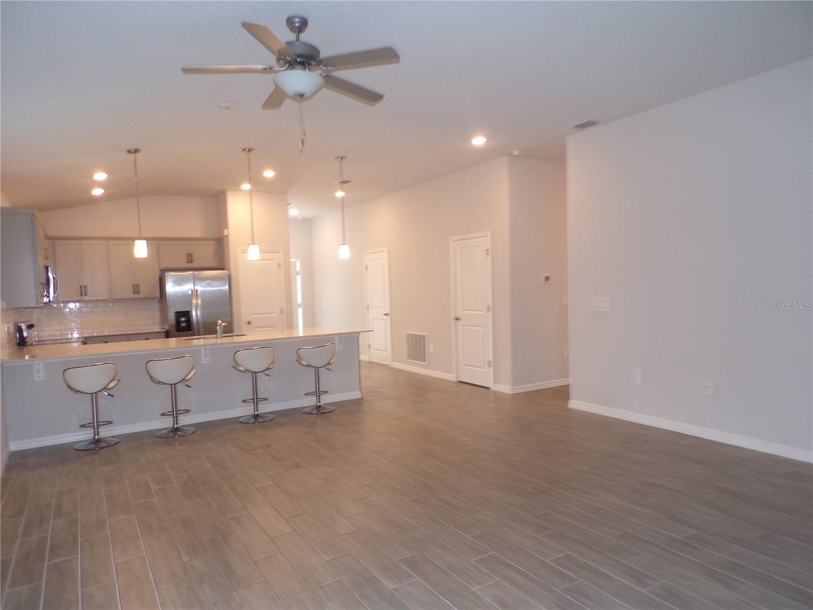 Image 3 of 34 For 25442 Colon Drive